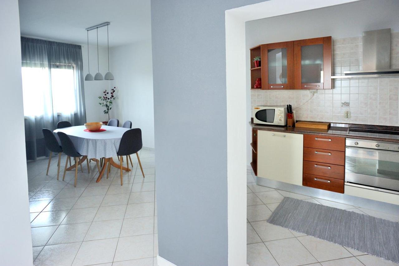 Apartment Vinja Porec - Privat Garden - Whirlpool Eksteriør bilde