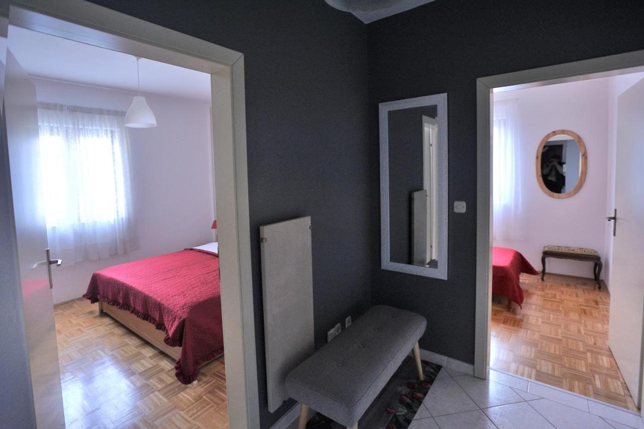 Apartment Vinja Porec - Privat Garden - Whirlpool Eksteriør bilde