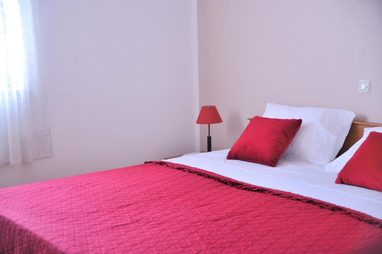 Apartment Vinja Porec - Privat Garden - Whirlpool Eksteriør bilde