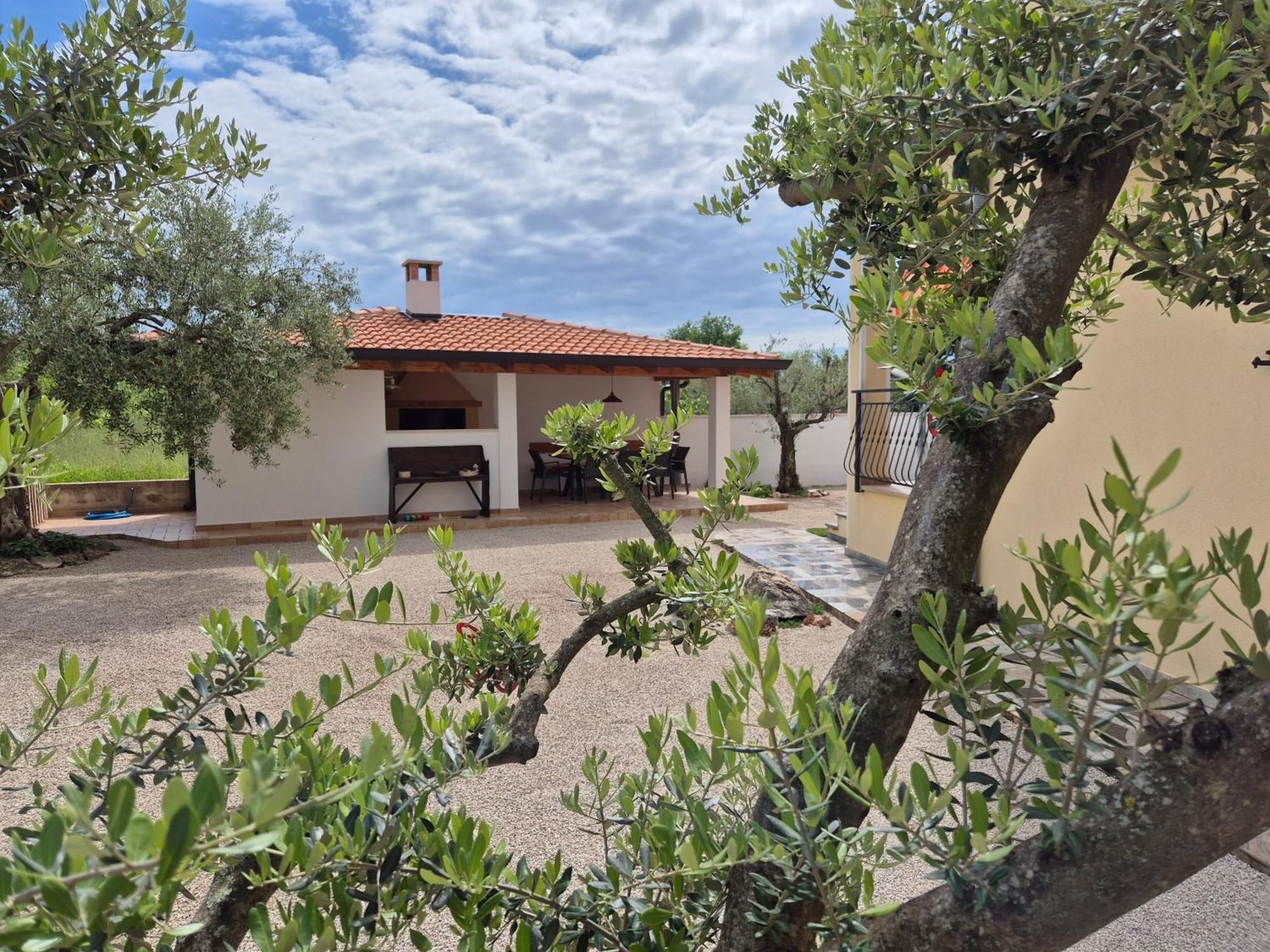 Apartment Vinja Porec - Privat Garden - Whirlpool Eksteriør bilde