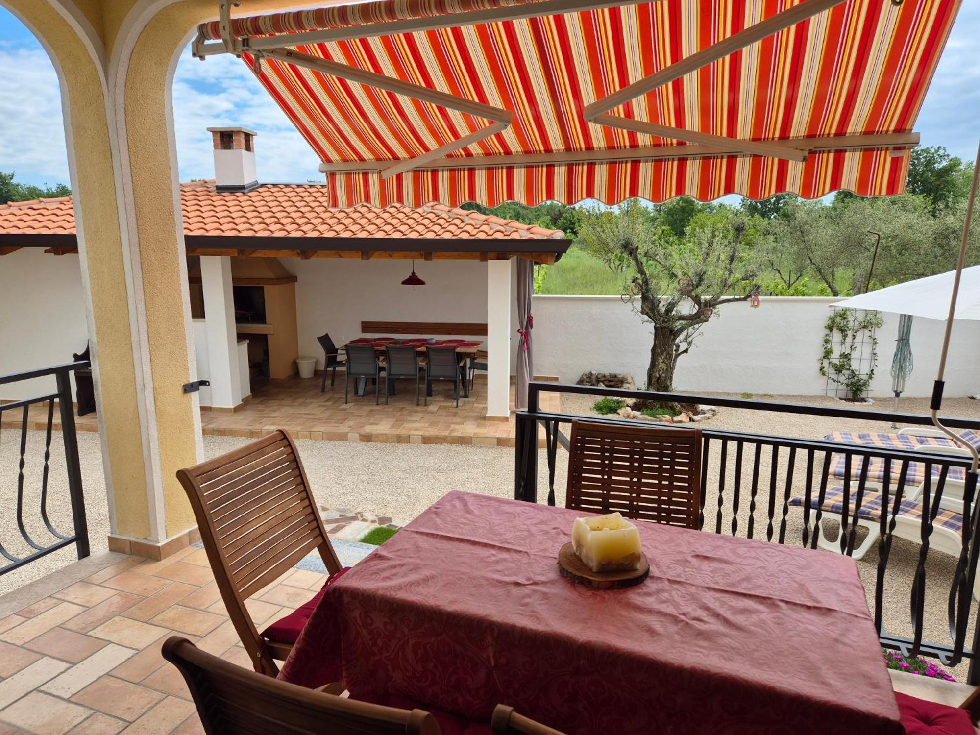 Apartment Vinja Porec - Privat Garden - Whirlpool Eksteriør bilde
